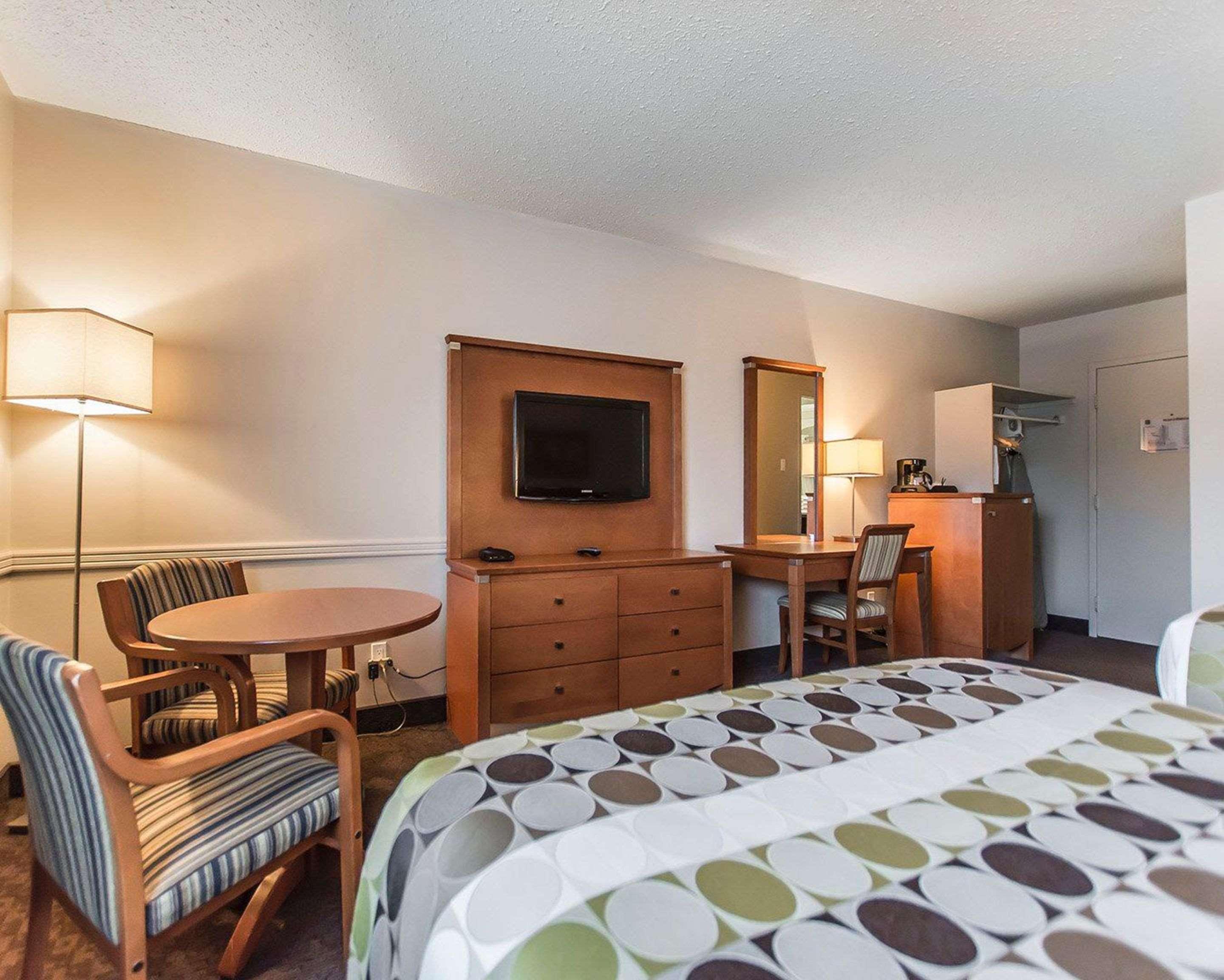 Quality Inn Rouyn-Noranda Dış mekan fotoğraf